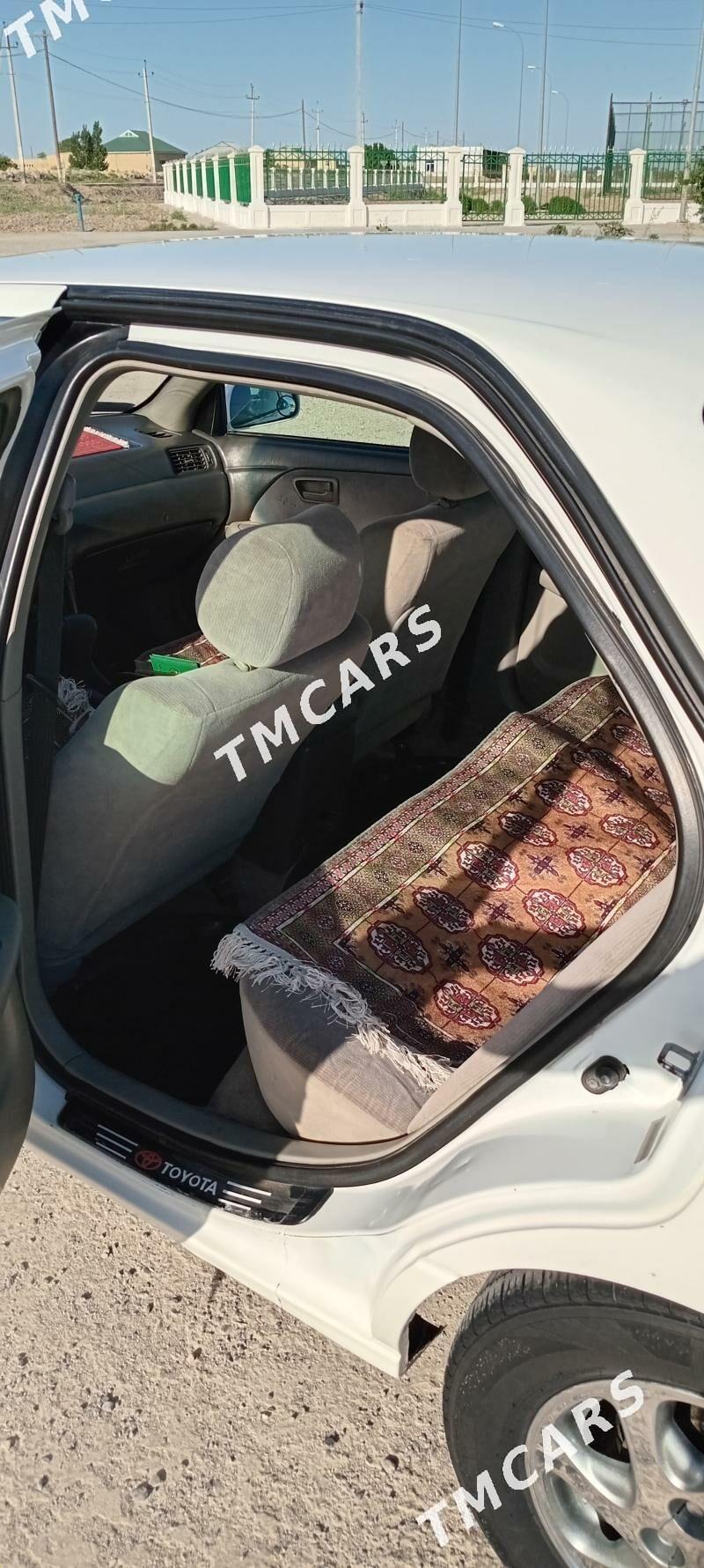 Toyota Camry 1998 - 115 000 TMT - Дянев - img 8