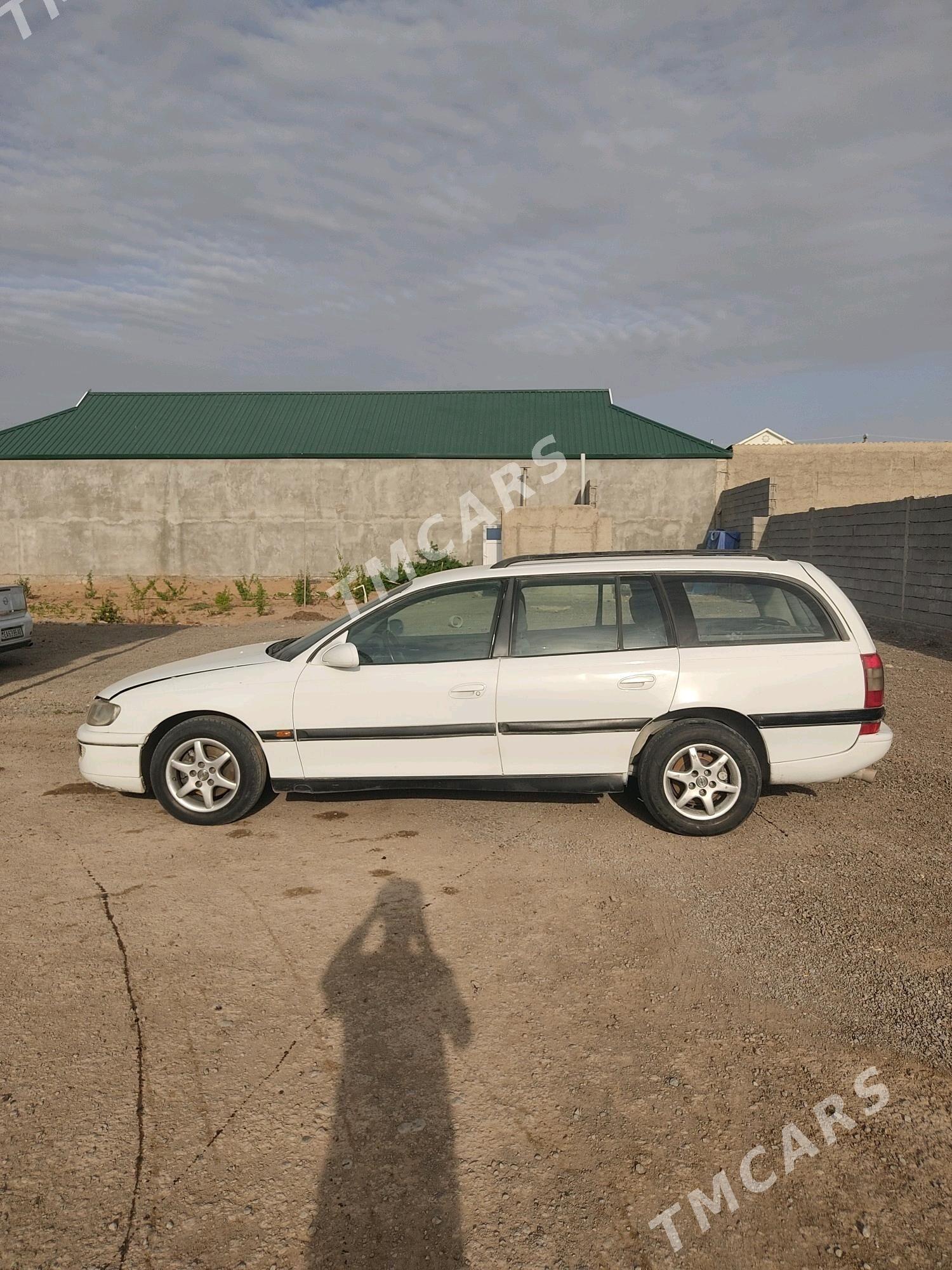 Opel Omega 1995 - 24 000 TMT - Änew - img 5