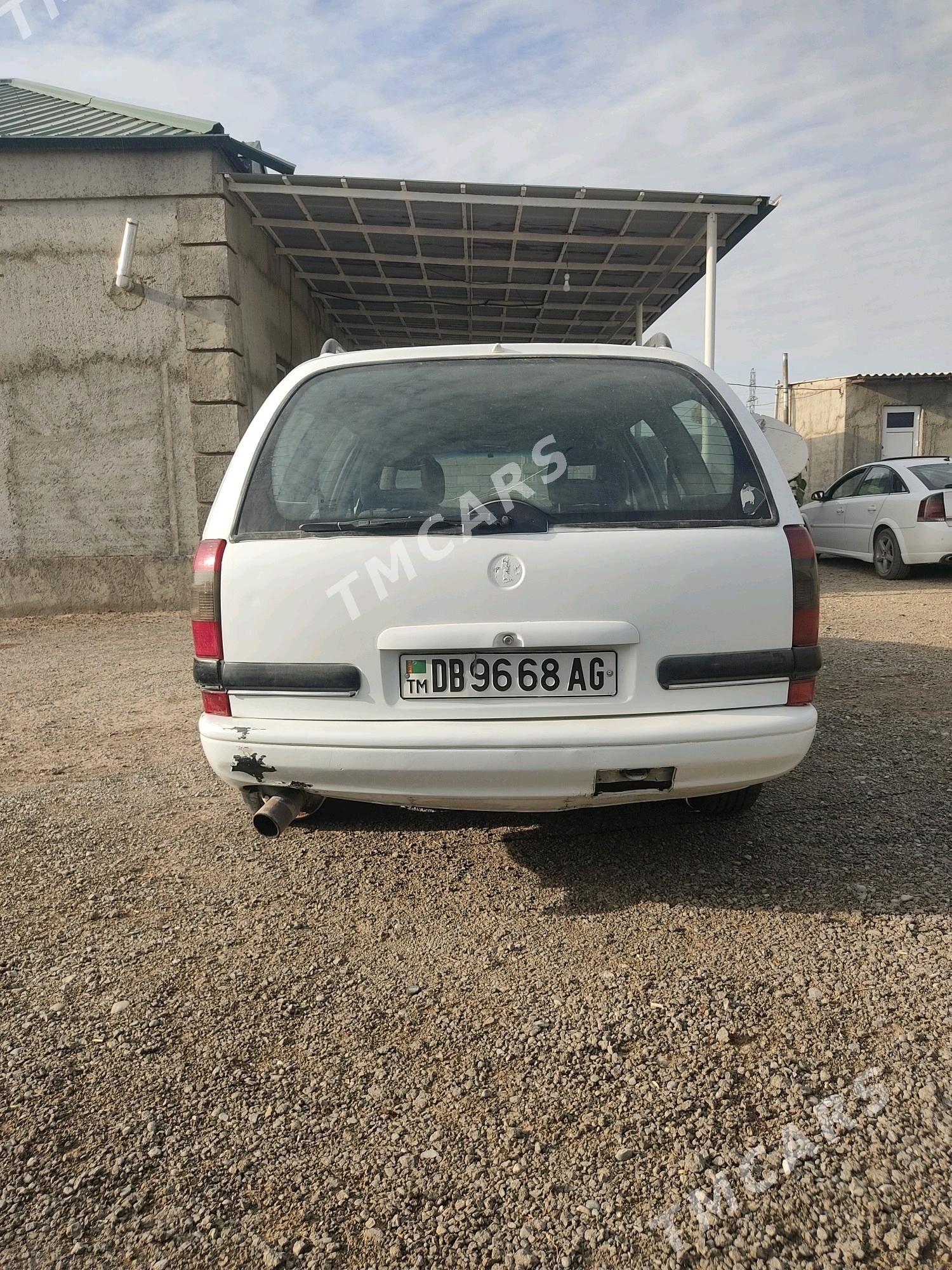 Opel Omega 1995 - 24 000 TMT - Änew - img 3