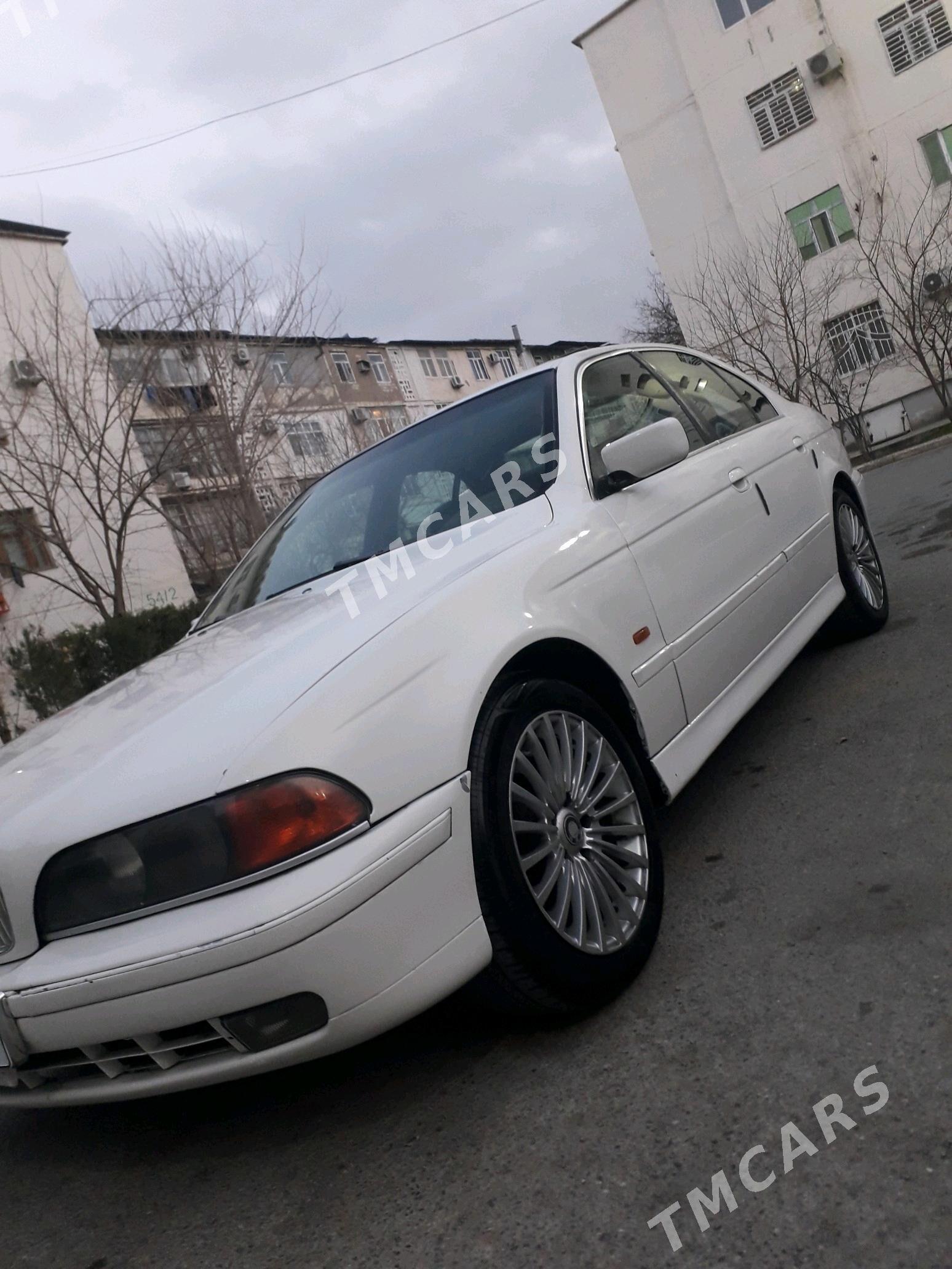 BMW E39 1998 - 80 000 TMT - Sarahs - img 3