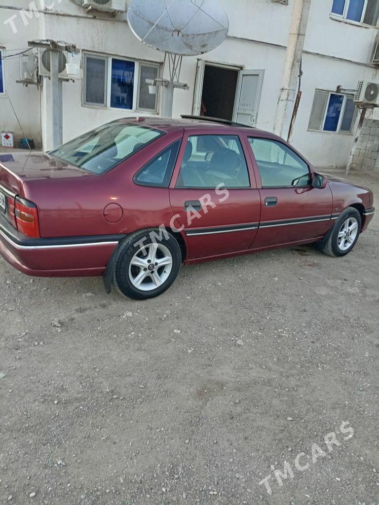 Opel Vectra 1993 - 42 000 TMT - Гумдаг - img 2