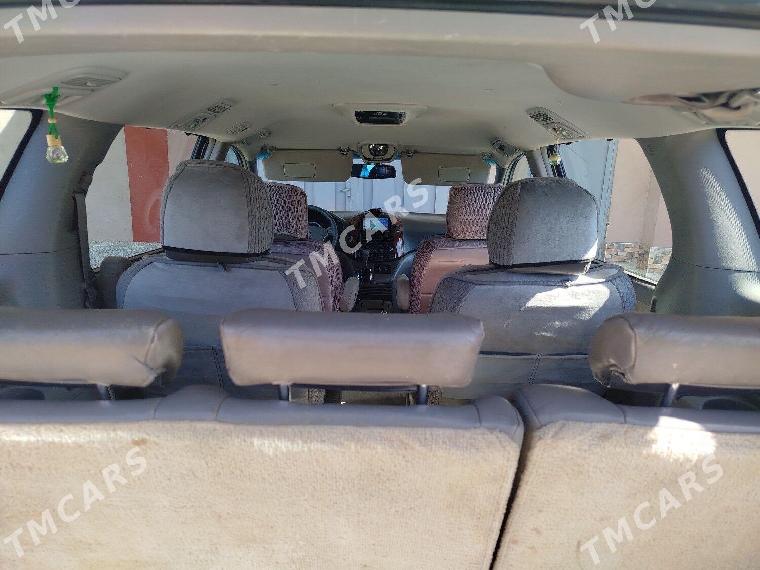 Toyota Sienna 2005 - 260 000 TMT - Туркменабат - img 2