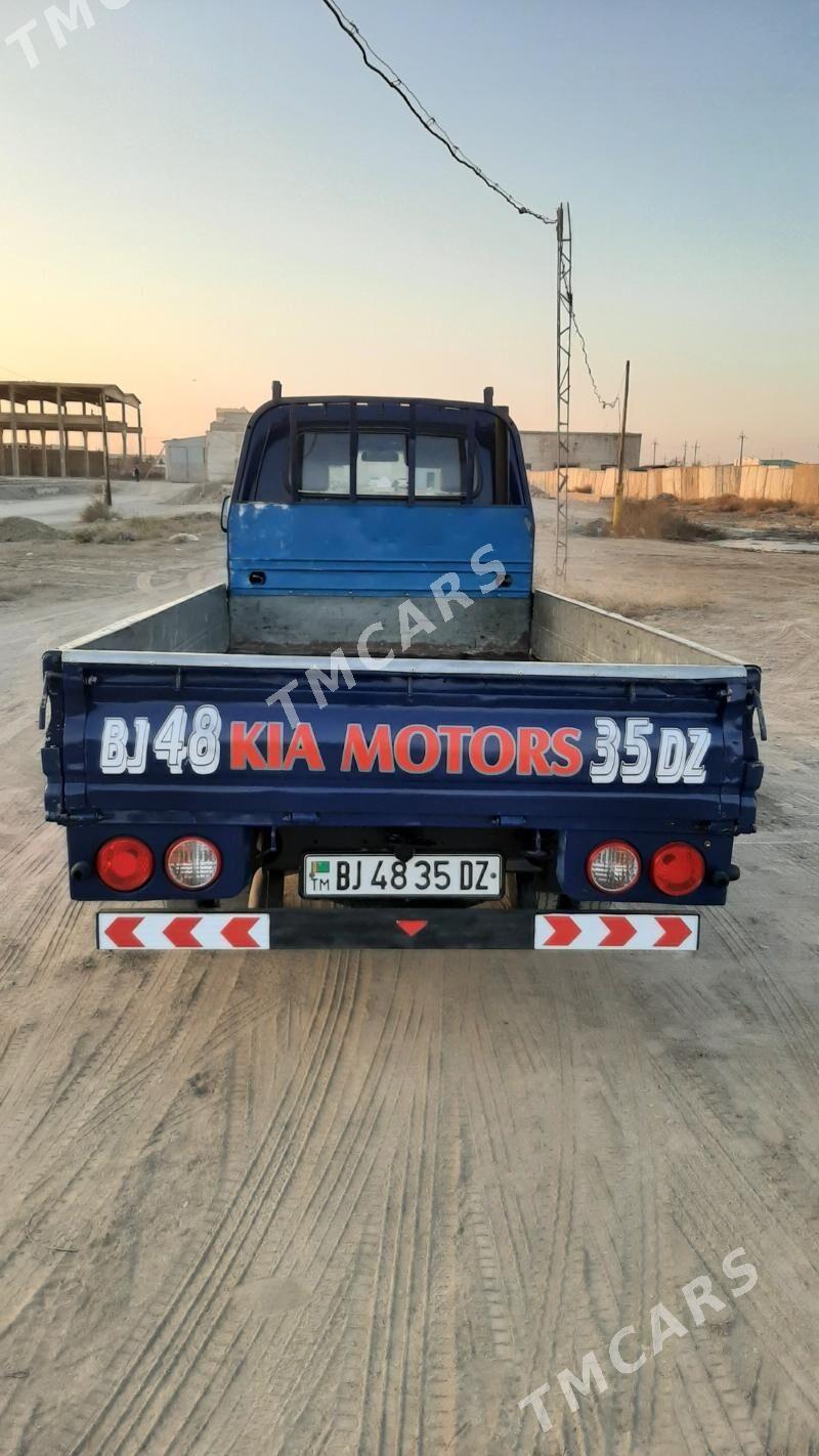 Kia Bongo 2008 - 200 000 TMT - Daşoguz - img 3