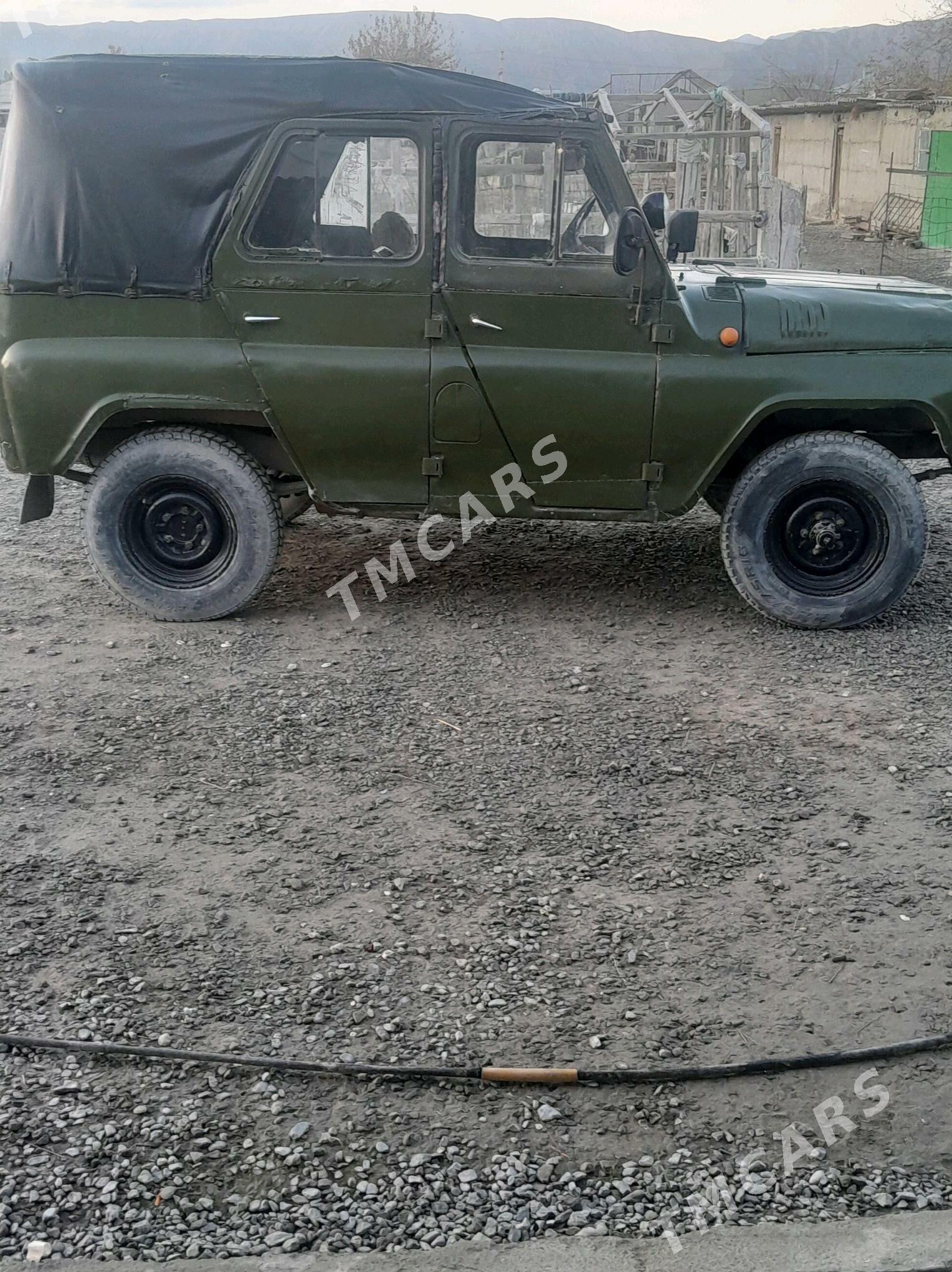 UAZ 469 1986 - 18 000 TMT - Bäherden - img 3