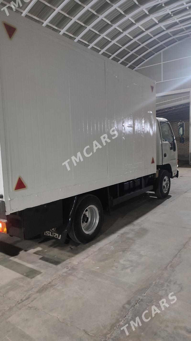 Isuzu Axiom 2002 - 300 000 TMT - Байрамали - img 3