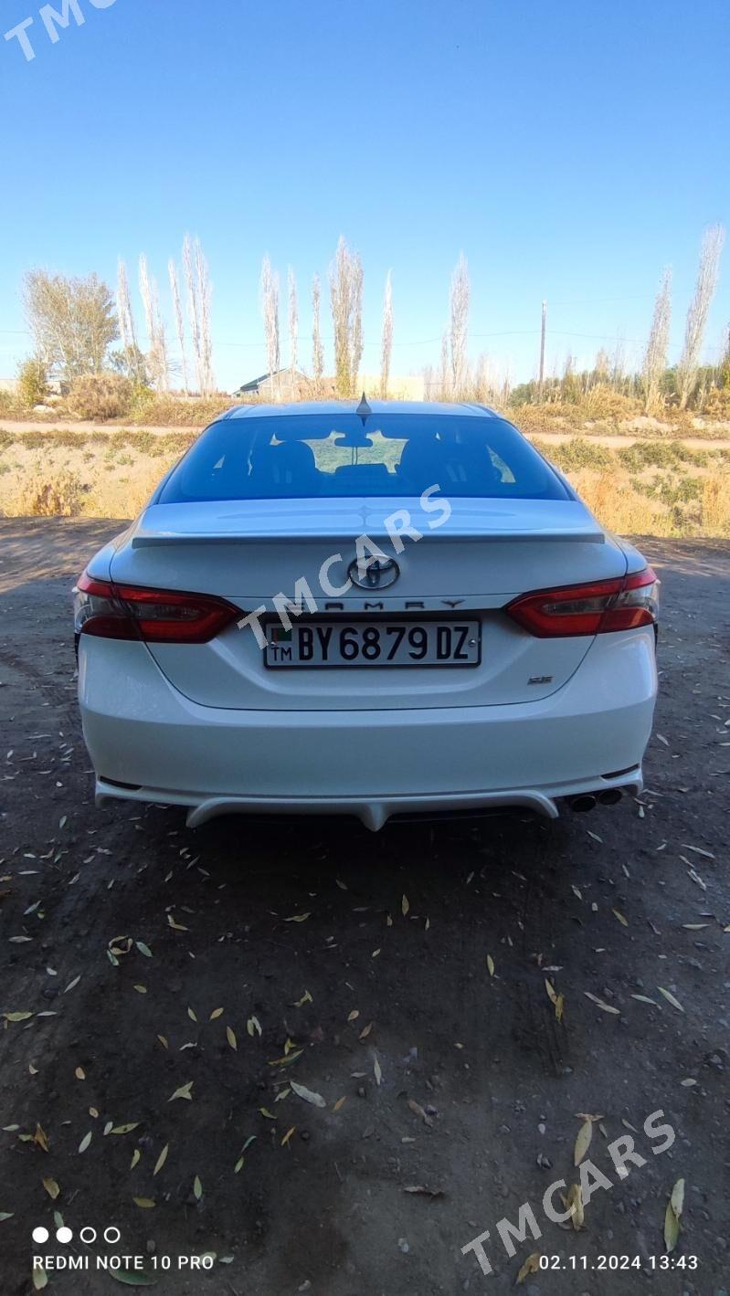Toyota Camry 2018 - 360 000 TMT - Кёнеургенч - img 3