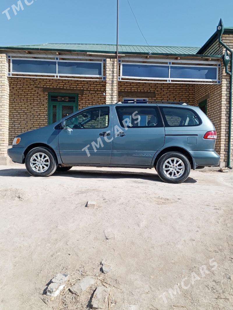 Toyota Sienna 2002 - 150 000 TMT - Görogly (Tagta) - img 3