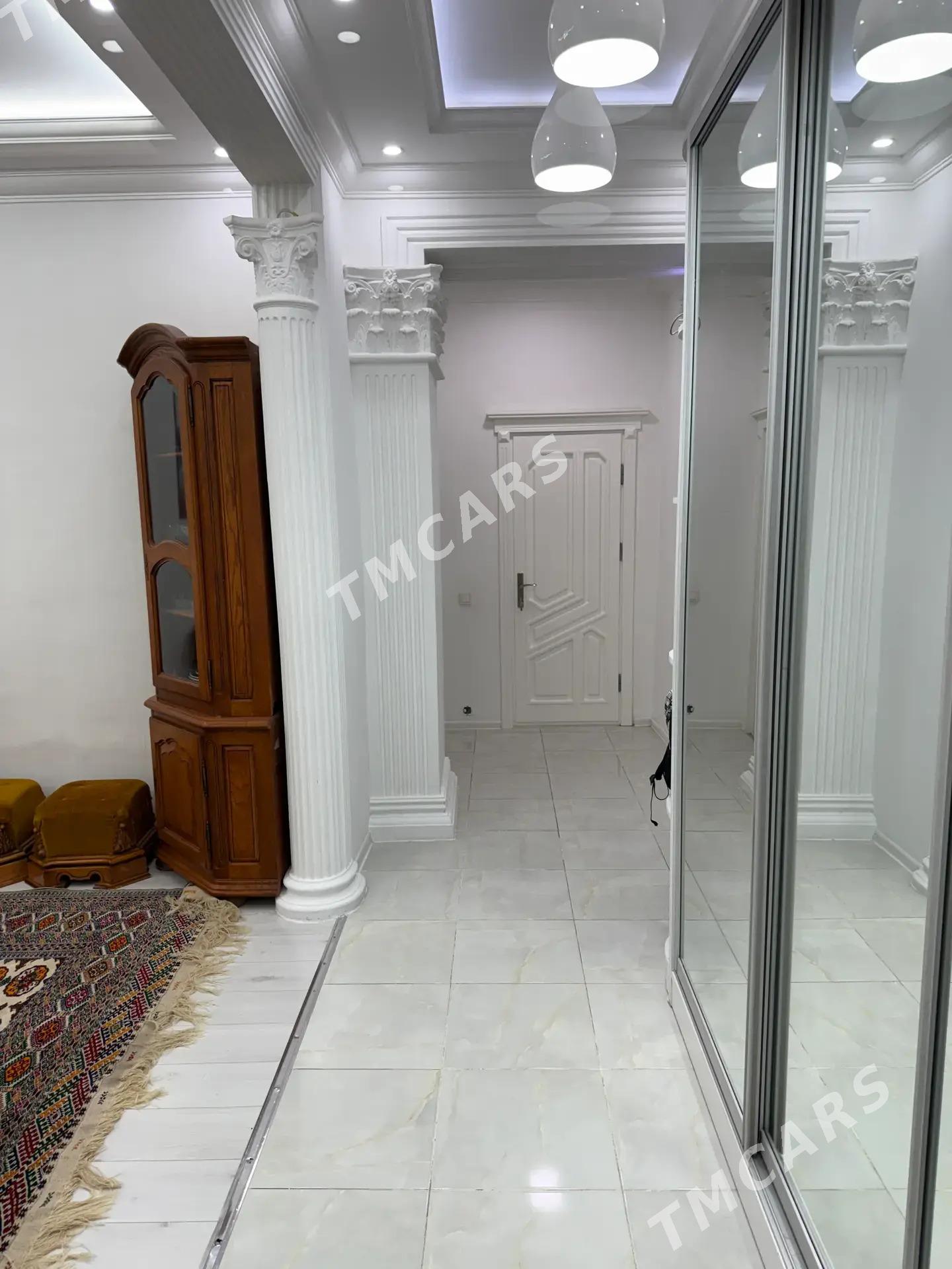 Азады коче 3 ком высок.потолки 65 - Aşgabat - img 4