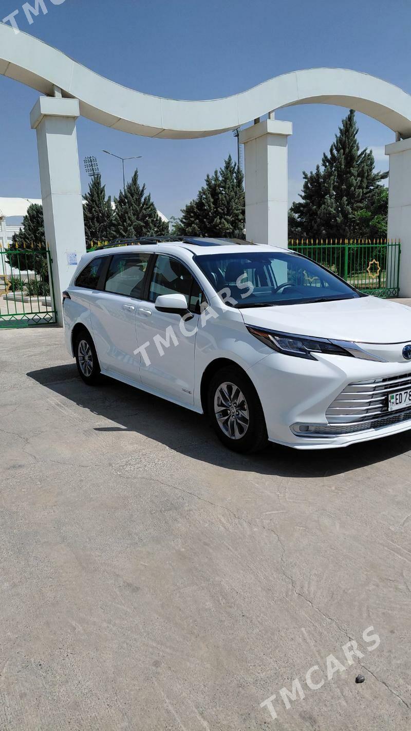 Toyota Sienna 2021 - 445 000 TMT - Ашхабад - img 5
