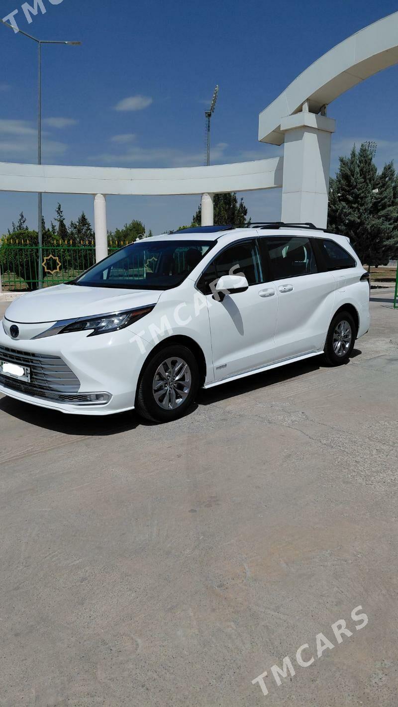 Toyota Sienna 2021 - 445 000 TMT - Ашхабад - img 6