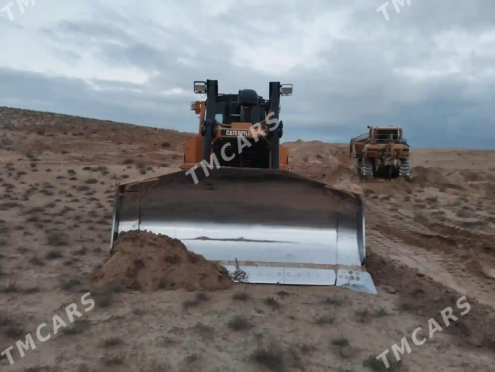 Caterpillar Dozer 2011 - 450 000 TMT - Ашхабад - img 2