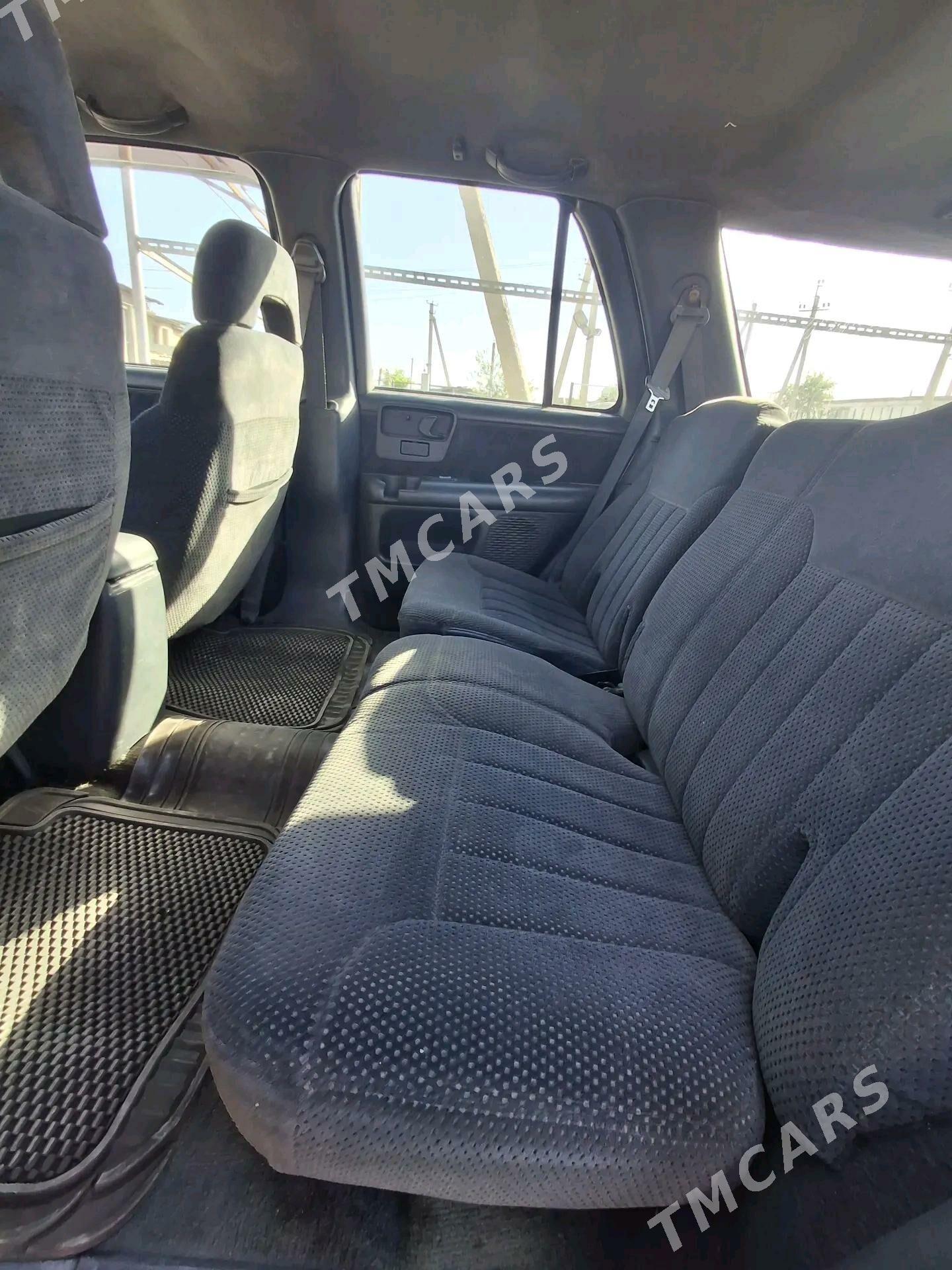 Chevrolet Blazer 1996 - 70 000 TMT - Туркменабат - img 10