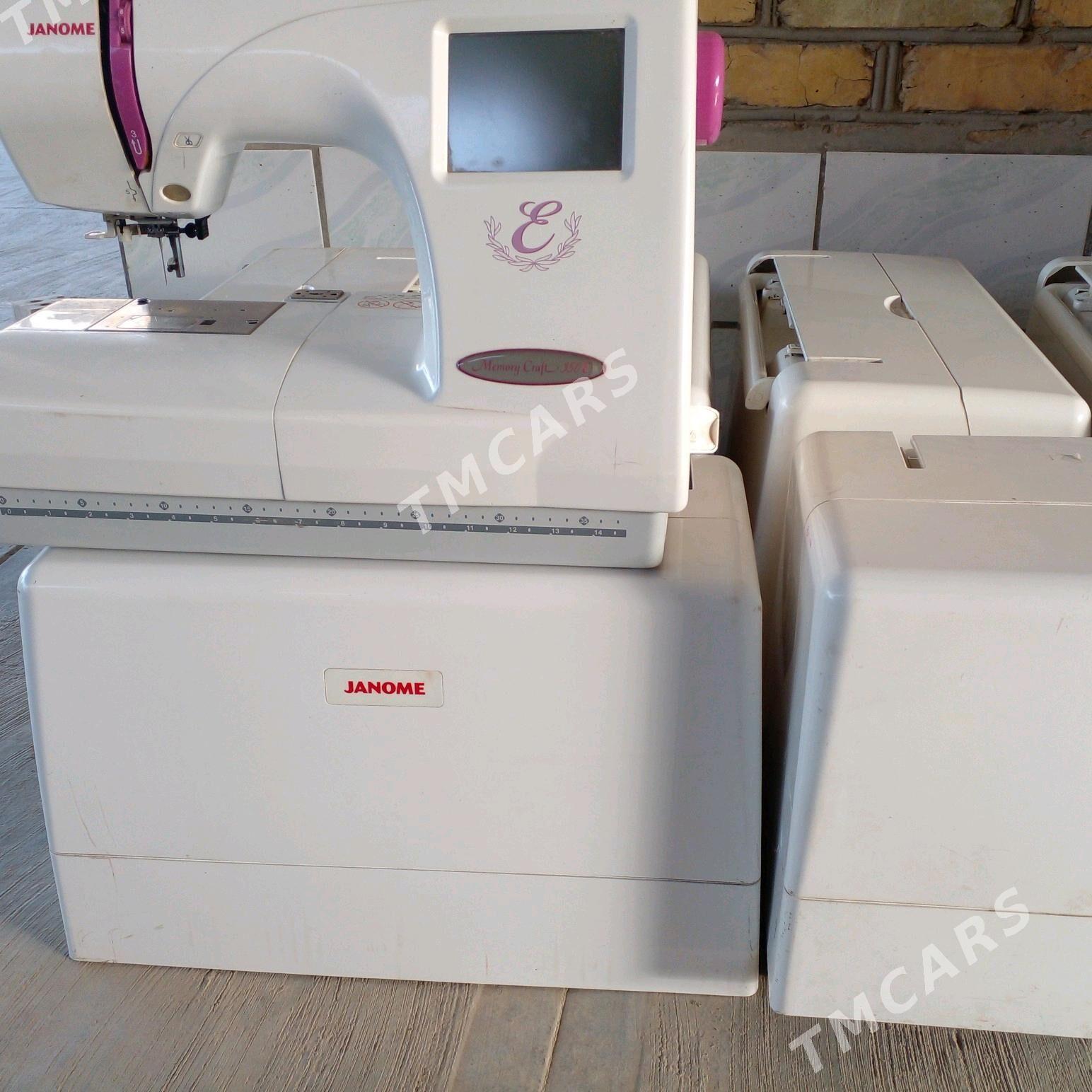Janome 350e - Mary - img 2