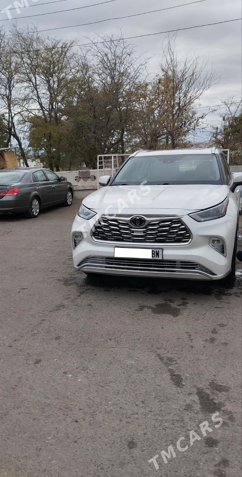 Toyota Highlander 2021 - 680 000 TMT - Туркменбаши - img 3