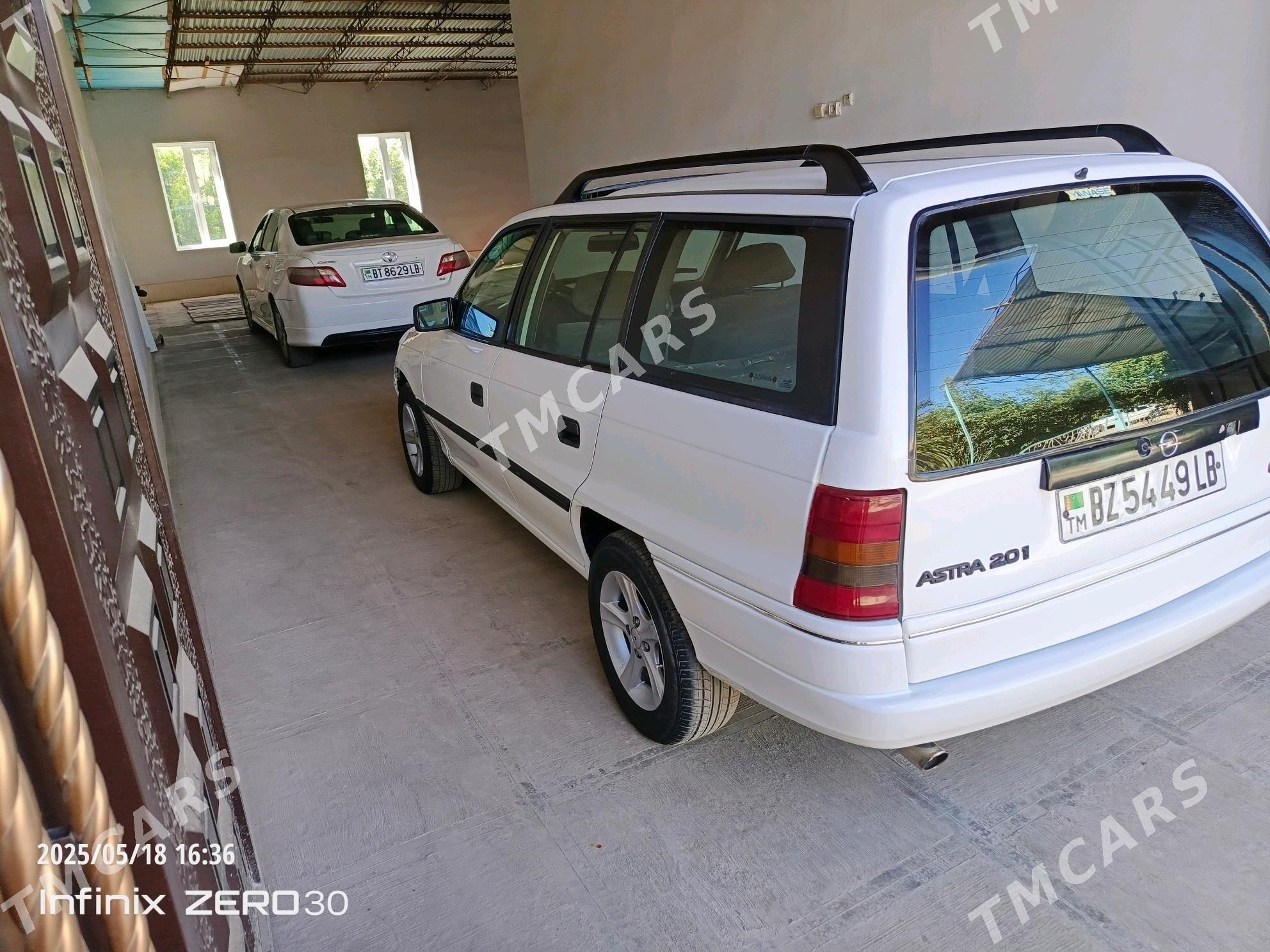 Opel Astra 1994 - 50 000 TMT - Сакар - img 7