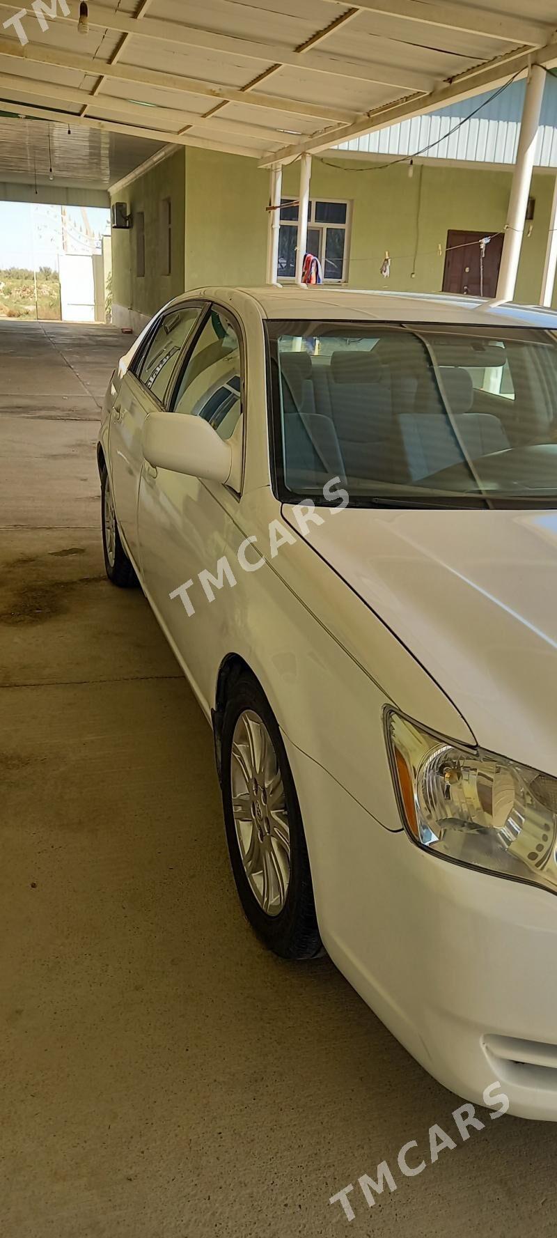 Toyota Avalon 2006 - 160 000 TMT - Ak bugdaý etraby - img 2
