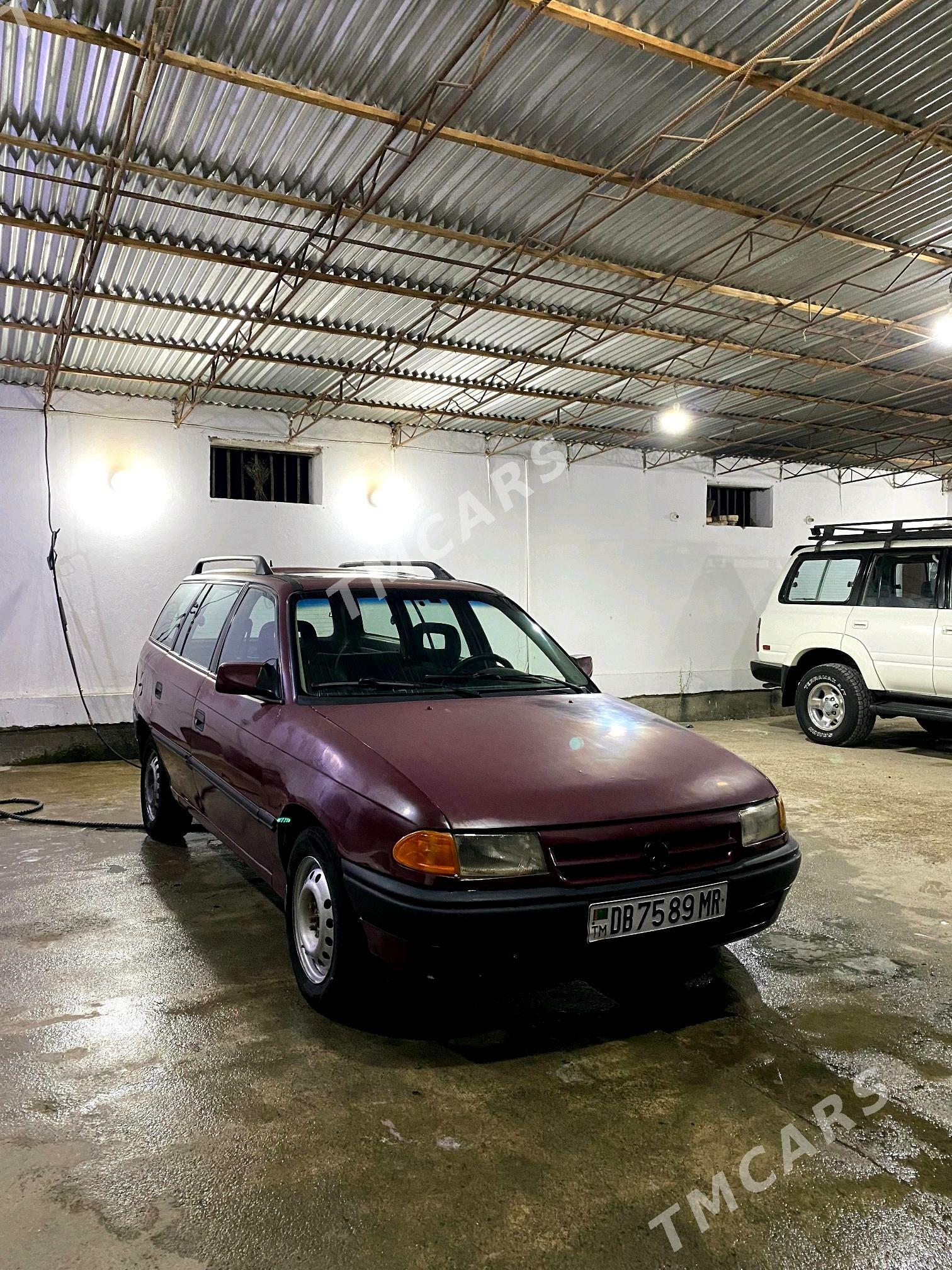 Opel Astra 1992 - 25 000 TMT - Мары - img 3