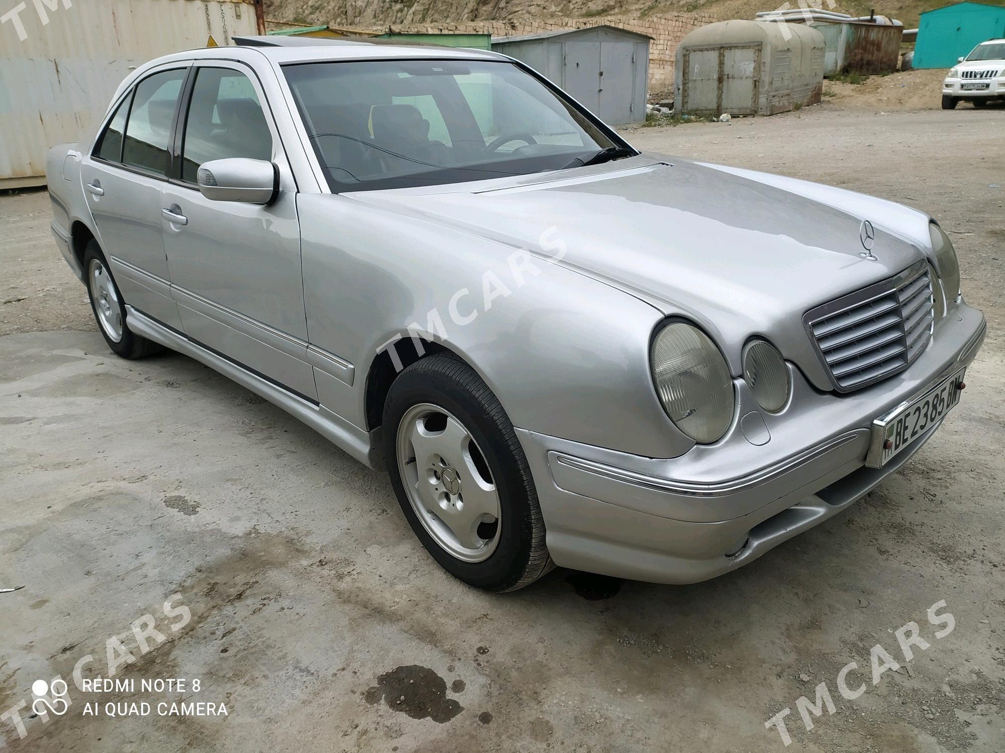 Mercedes-Benz E320 1999 - 100 000 TMT - Туркменбаши - img 2