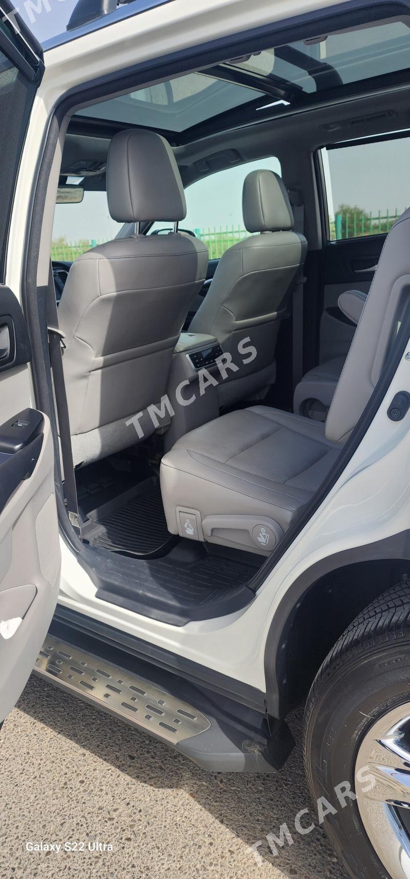 Toyota Highlander 2018 - 568 000 TMT - Aşgabat - img 8