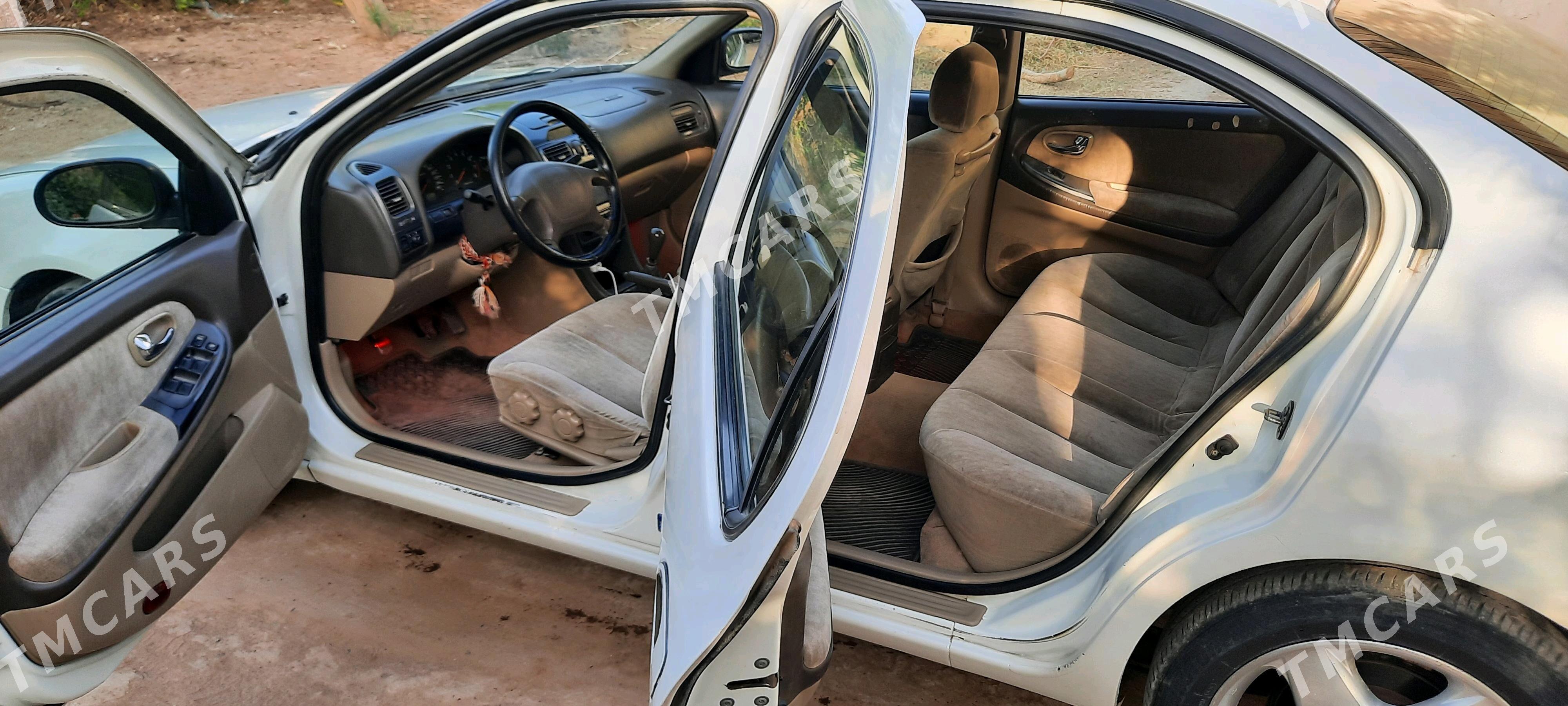 Nissan Maxima 2001 - 70 000 TMT - Tejen - img 6