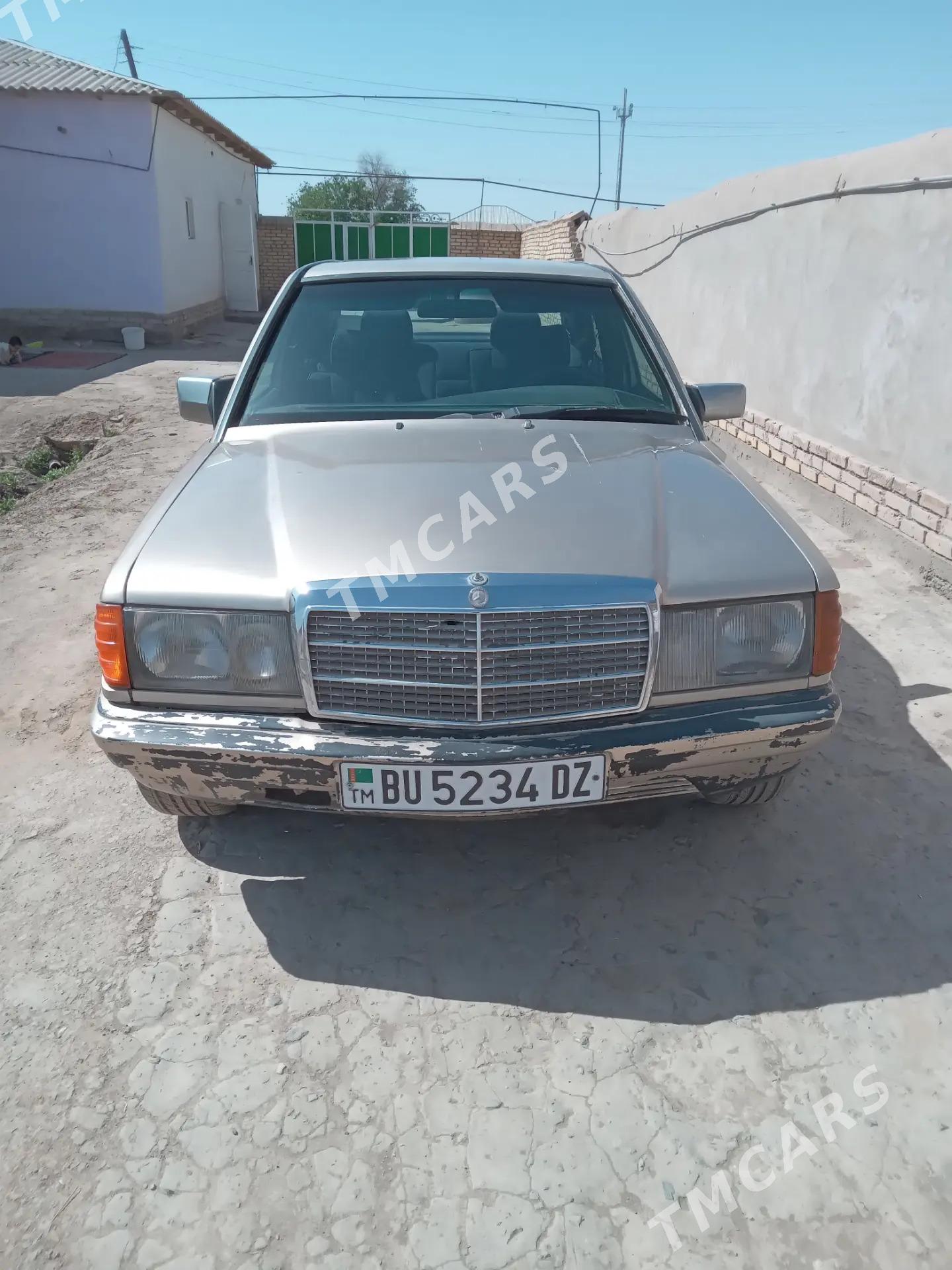 Mercedes-Benz 190E 1992 - 22 000 TMT - Дашогуз - img 3