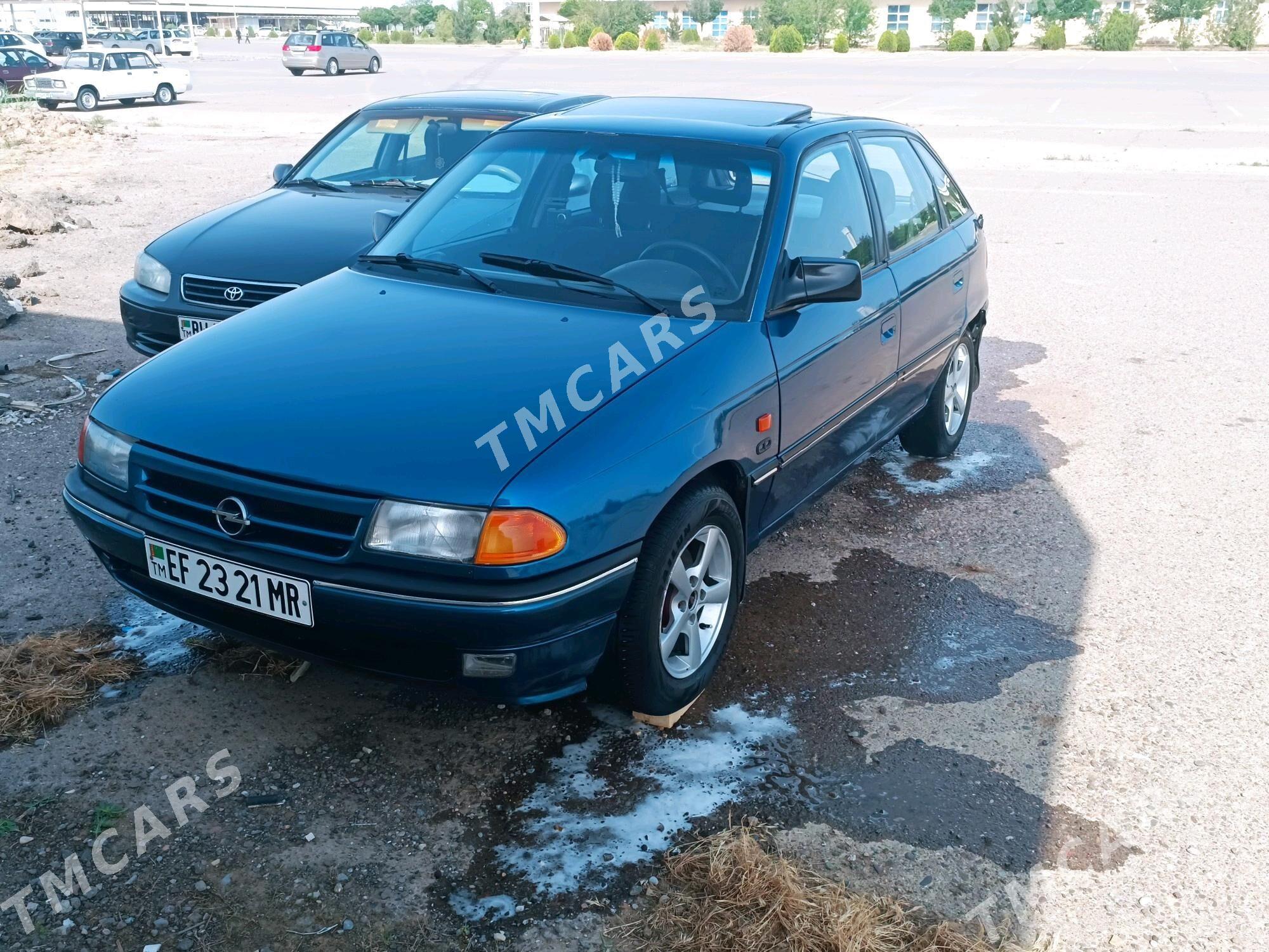 Opel Astra 1992 - 39 000 TMT - Mary - img 4