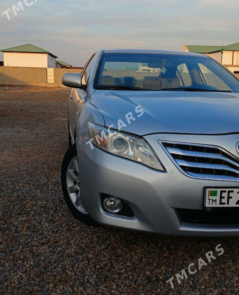 Toyota Camry 2010 - 140 000 TMT - Mary - img 5
