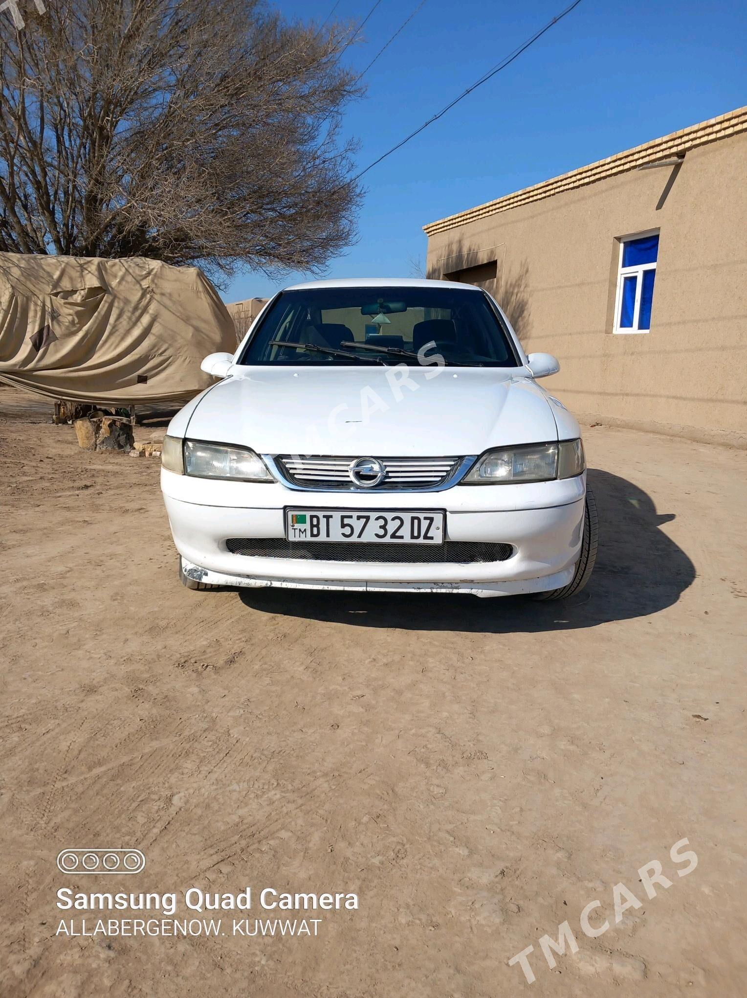 Opel Vectra 1998 - 32 000 TMT - Акдепе - img 4
