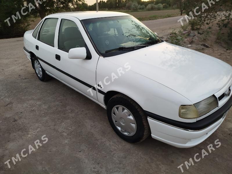 Opel Vectra 1996 - 35 000 TMT - Губадаг - img 3