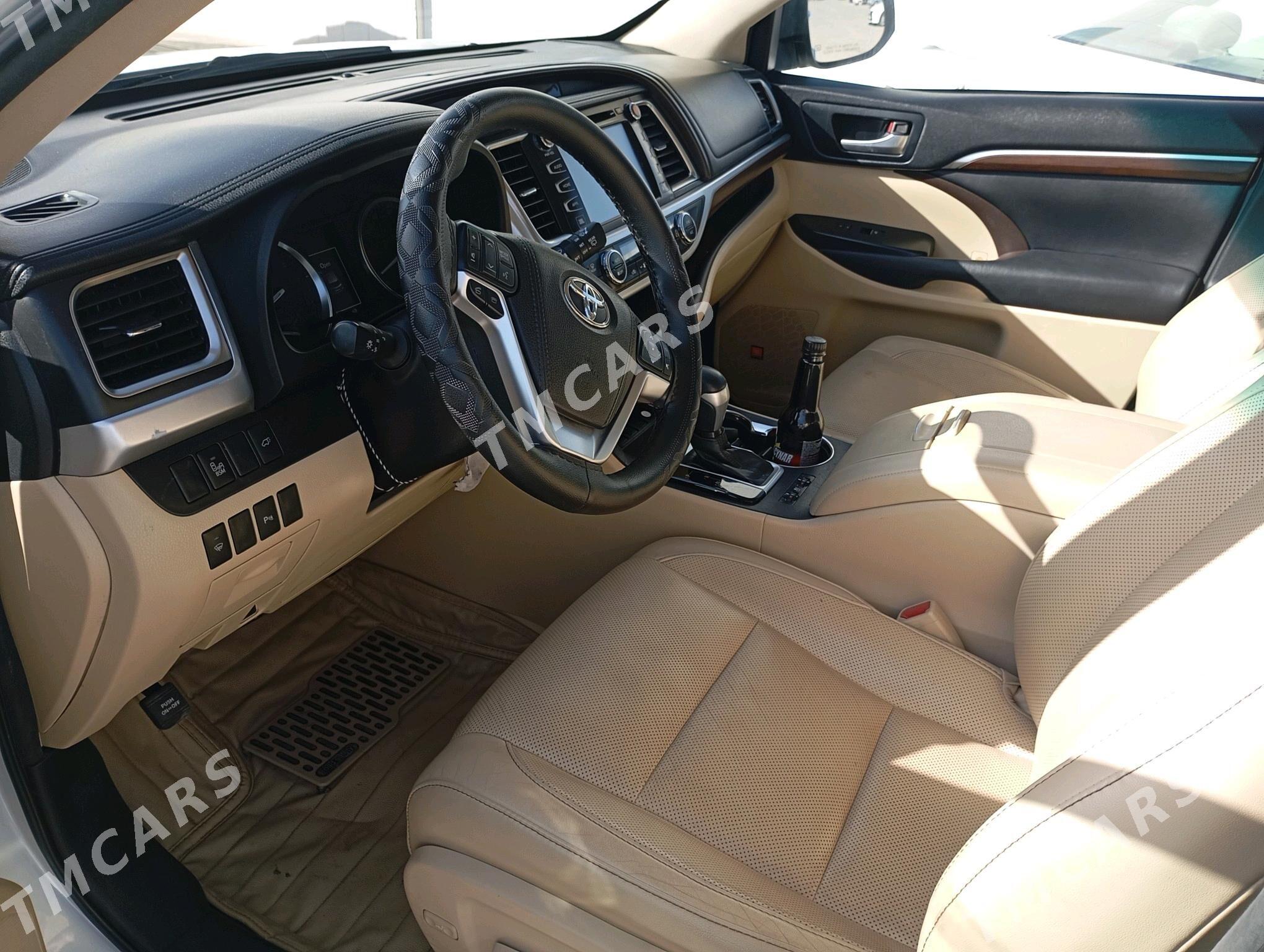 Toyota Highlander 2016 - 360 000 TMT - Мары - img 6
