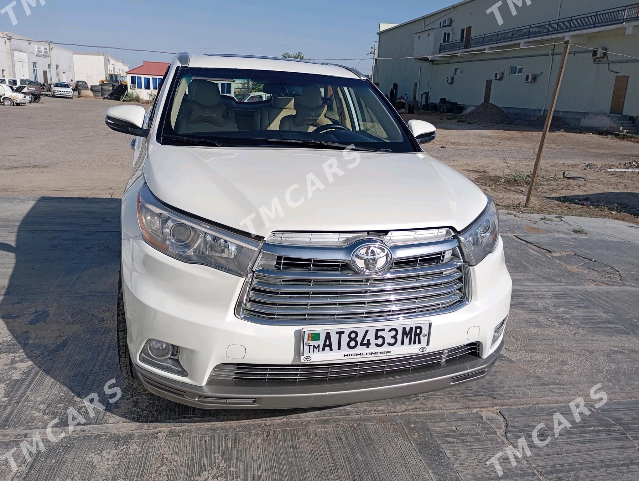 Toyota Highlander 2016 - 360 000 TMT - Мары - img 3