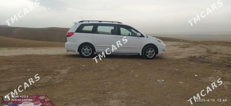 Toyota Sienna 2009 - 255 000 TMT - Aşgabat - img 2