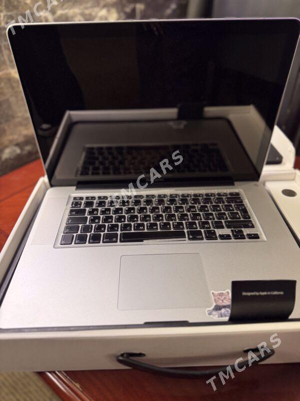 MacBook Pro - Aşgabat - img 3