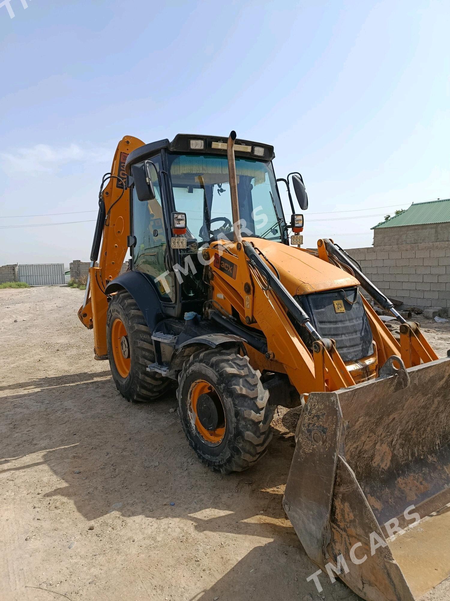 JCB 3CX ECO 2010 - 650 000 TMT - Ашхабад - img 3