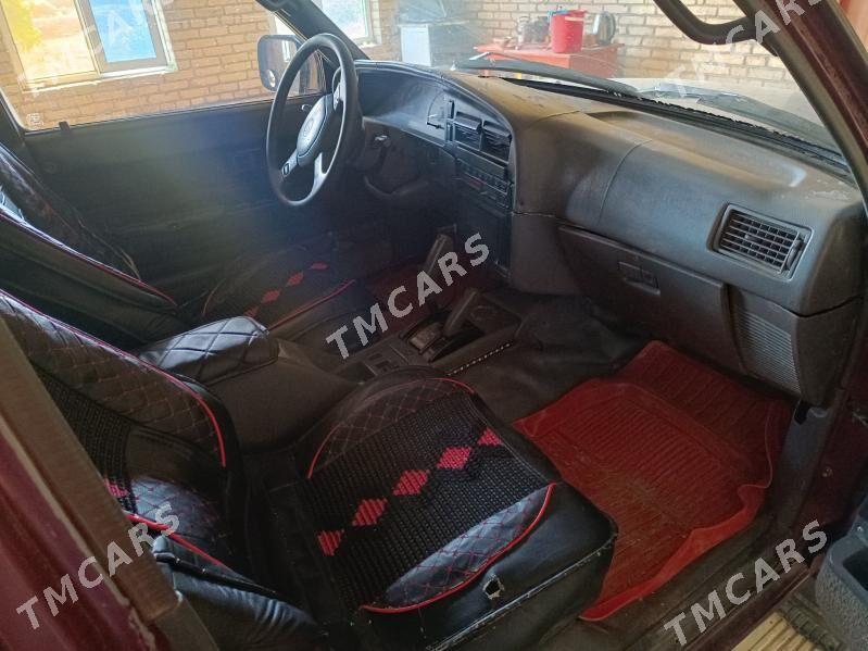 Toyota 4Runner 1991 - 40 000 TMT - Dänew - img 3