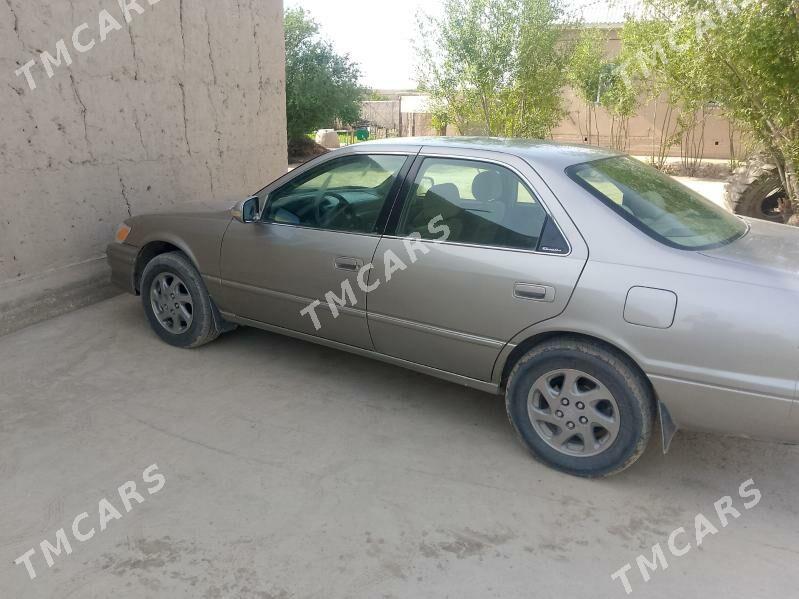 Toyota Camry 1997 - 125 000 TMT - Кёнеургенч - img 6