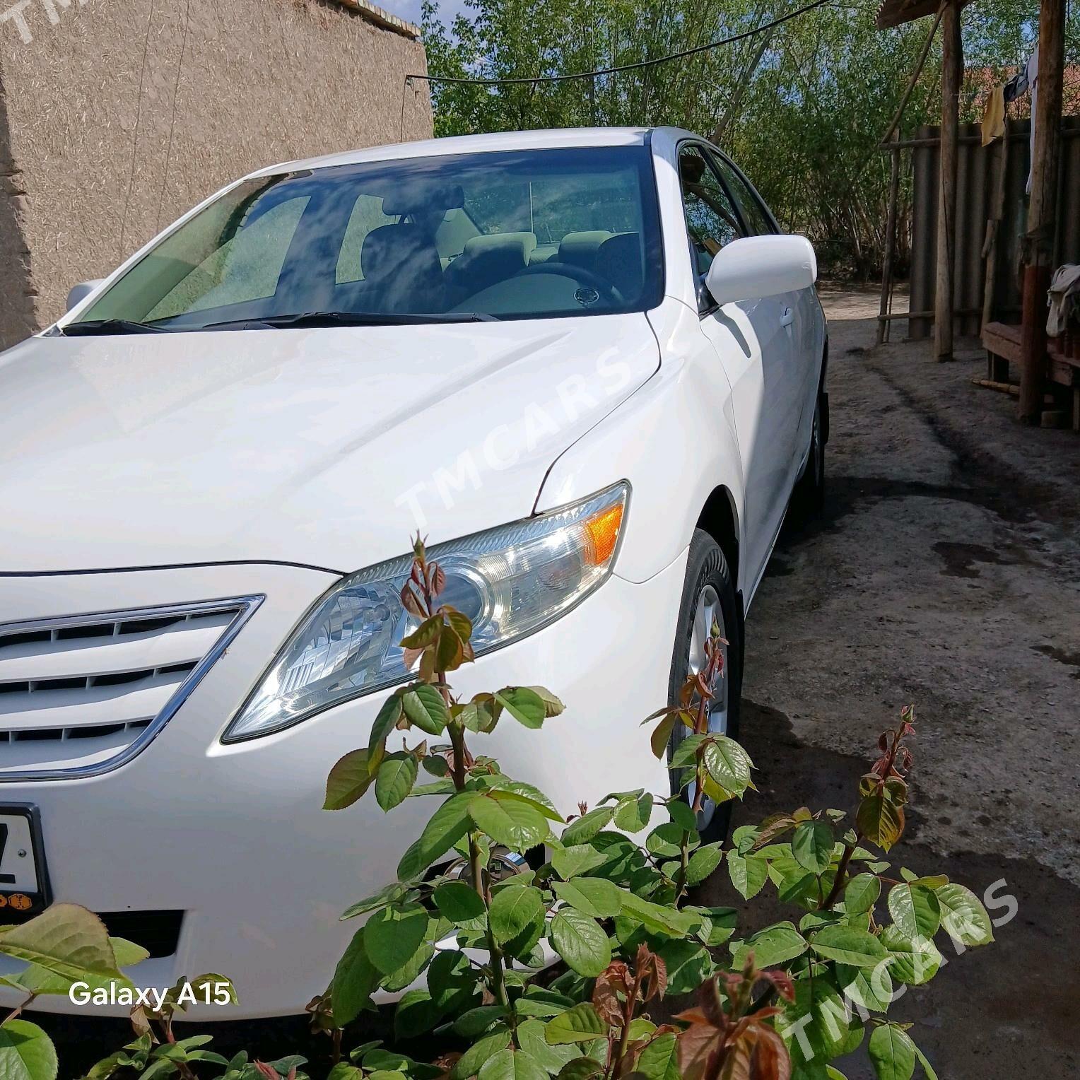 Toyota Camry 2011 - 230 000 TMT - Кёнеургенч - img 8