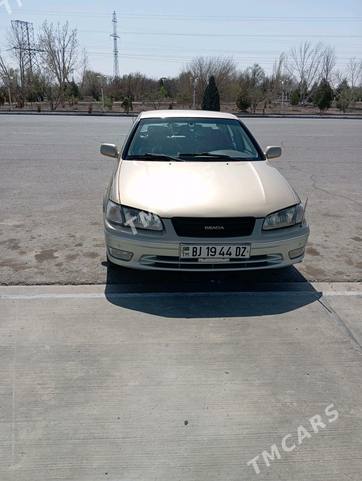 Toyota Camry 2002 - 155 000 TMT - Gurbansoltan Eje - img 4