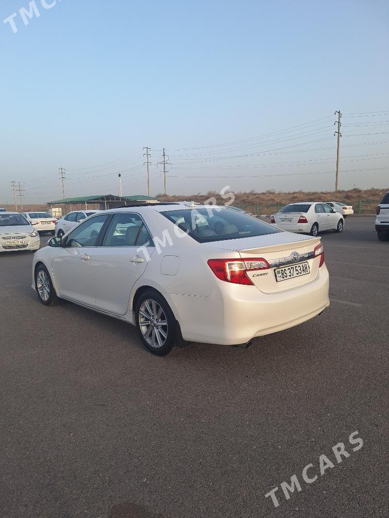 Toyota Camry 2011 - 270 000 TMT - Арчабиль шаёлы - img 9