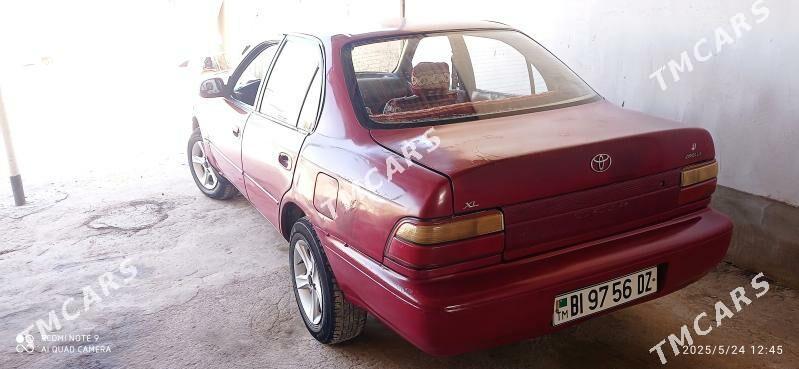 Toyota Corolla 1994 - 40 000 TMT - Köneürgenç - img 5