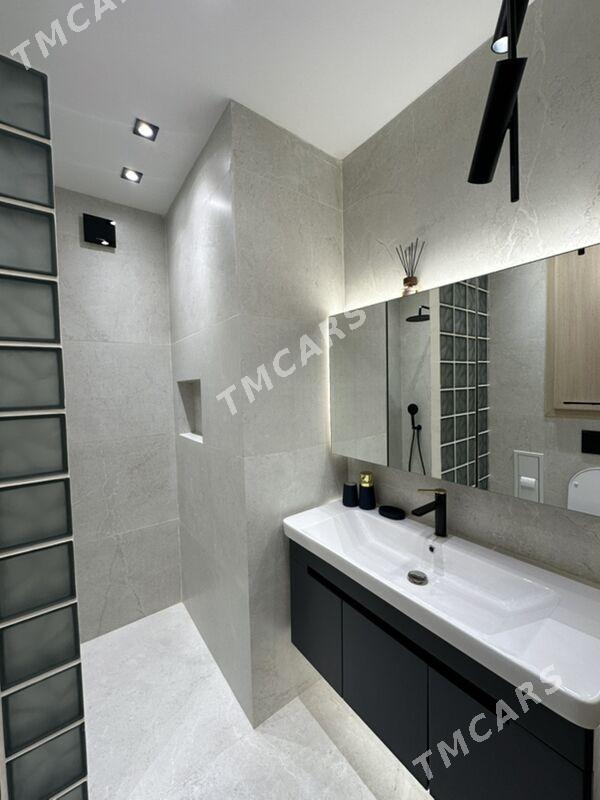 Продается 3ком 3этаж 68 район - Türkmenbaşy - img 2