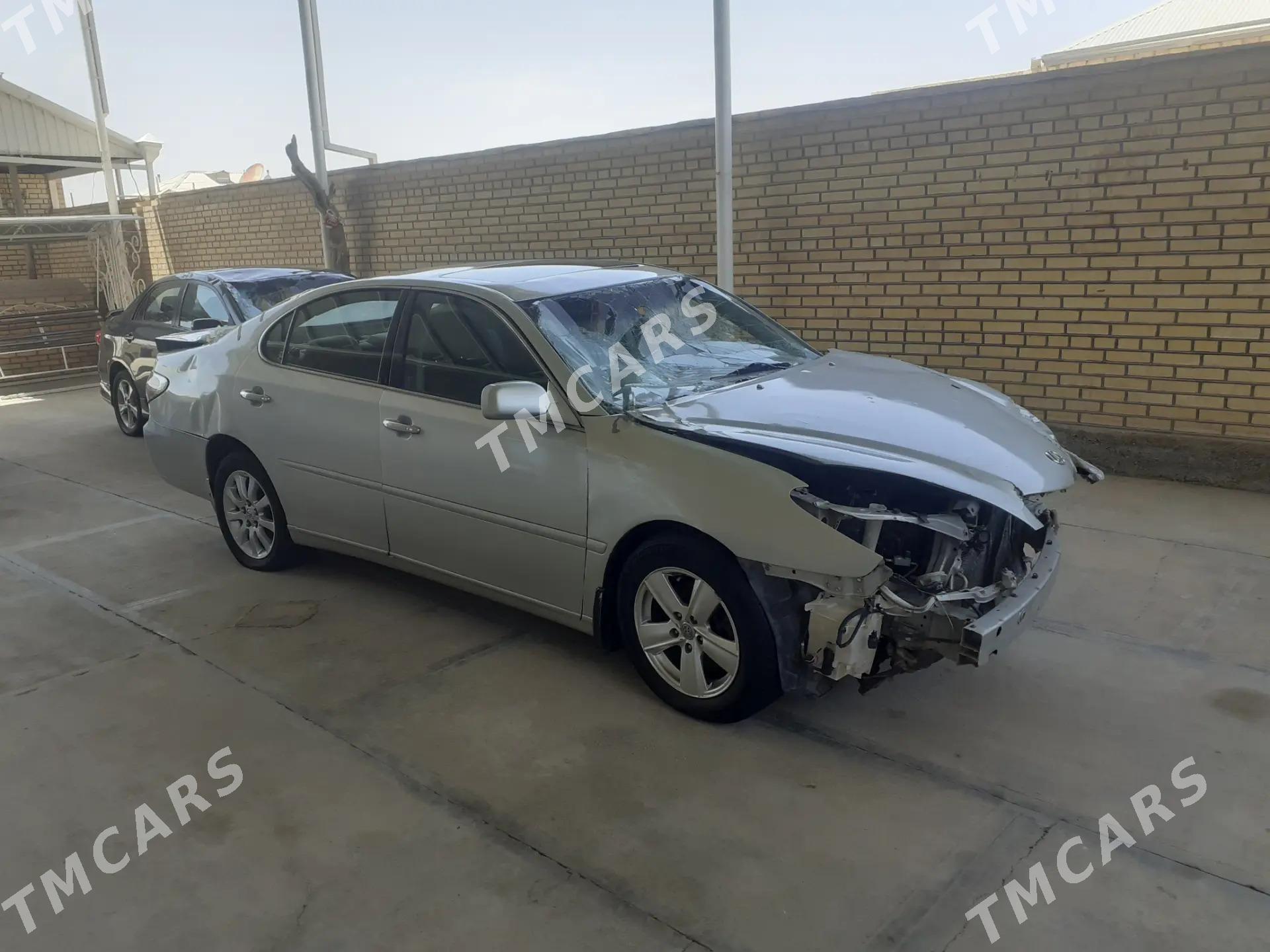 Lexus ES 300 2004 - 100 000 TMT - Mary - img 4