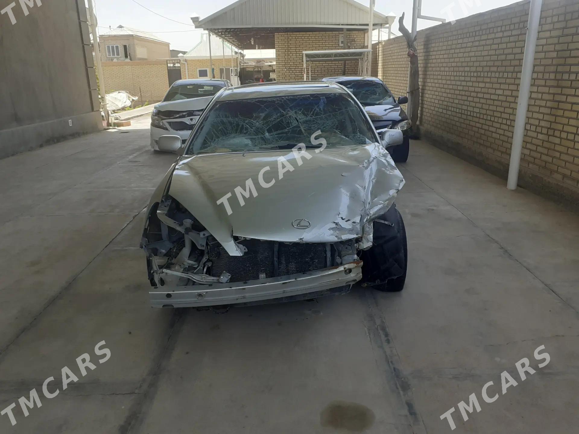 Lexus ES 300 2004 - 100 000 TMT - Mary - img 2