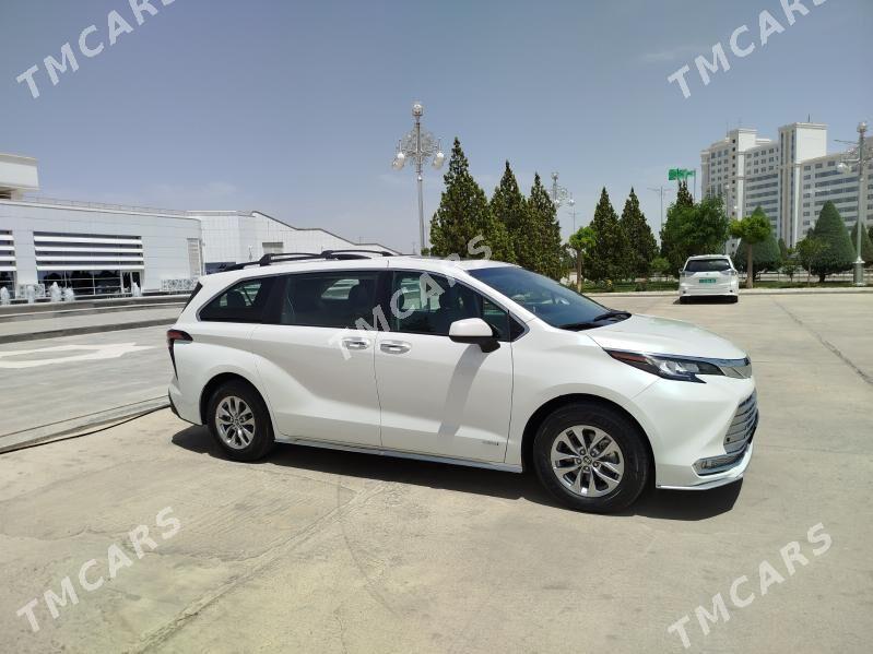 Toyota Sienna 2021 - 465 000 TMT - Ашхабад - img 3