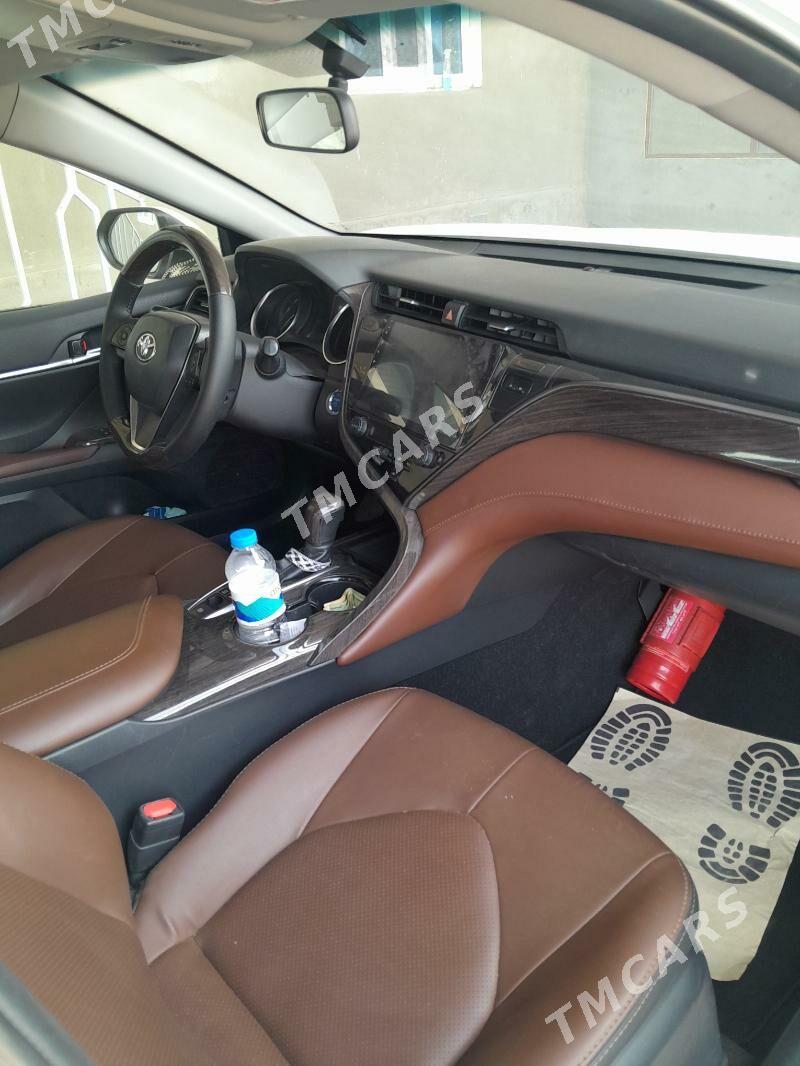 Toyota Camry 2020 - 240 000 TMT - Sakarçäge - img 6