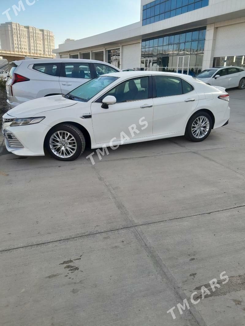 Toyota Camry 2020 - 240 000 TMT - Sakarçäge - img 4