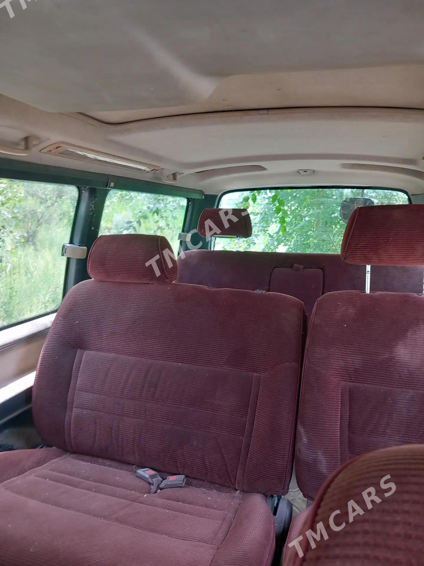 Toyota Hiace 1992 - 70 000 TMT - Gubadag - img 2