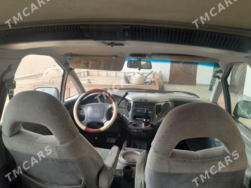 Toyota Previa 1992 - 67 000 TMT - Халач - img 2