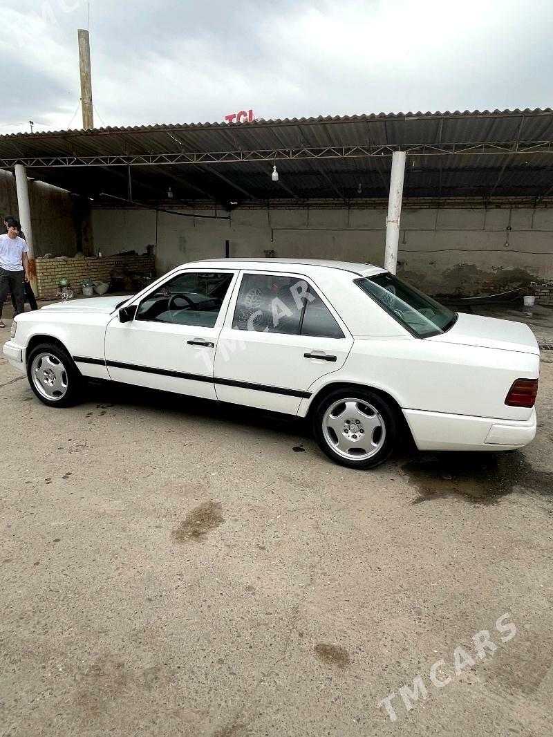 Mercedes-Benz 230E 1987 - 28 000 TMT - Mary - img 3