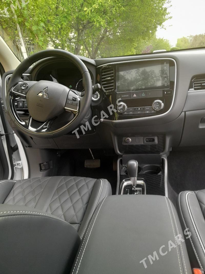 Mitsubishi Outlander 2022 - 305 000 TMT - Ашхабад - img 5